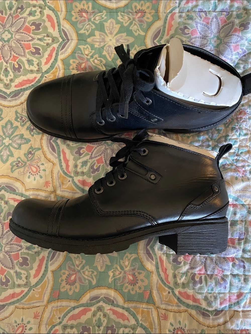 Eastland Overdrive Black Lace-Up leather Boots. Size 8 1/2. Brand new.